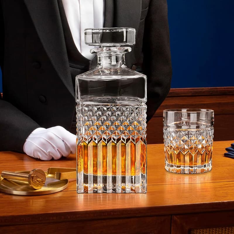 Premium 29 oz Crystal Whiskey Decanter Gift Set