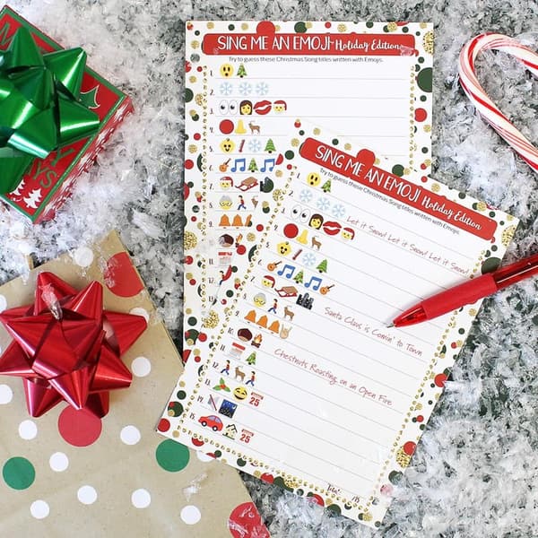 Emoji Christmas Party Game - 25 Count