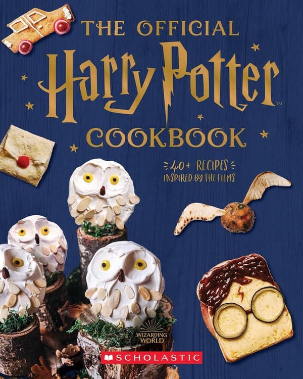 Harry Potter Cookbook: 40+ Recipes from the Films
