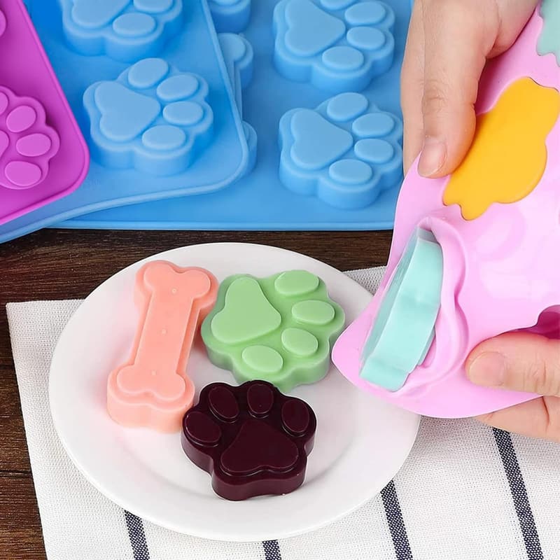 Silicone Paw Print Dog Treat Molds - Set of 3