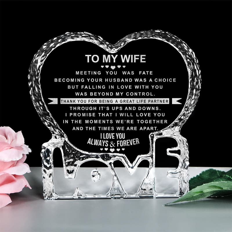 Valentine's Day Engraved Heart-Shaped Crystal for Couples