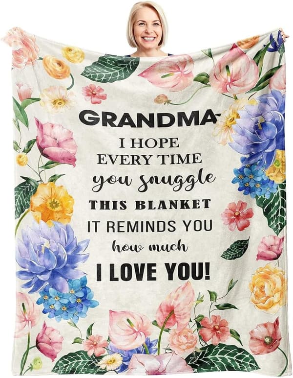 Mother's Day Gift: Personalized Blanket for Grandma