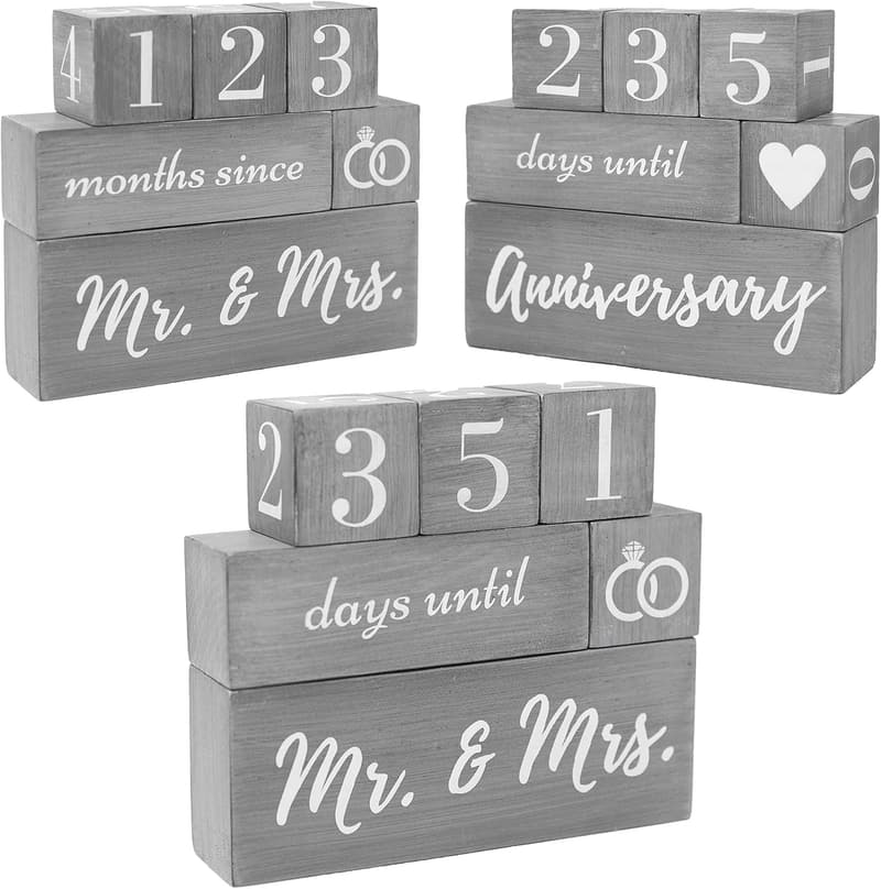 Engagement Countdown Calendar Block for Couples