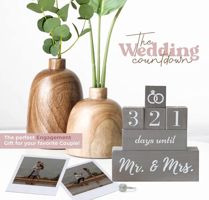 Engagement Countdown Calendar Block for Couples
