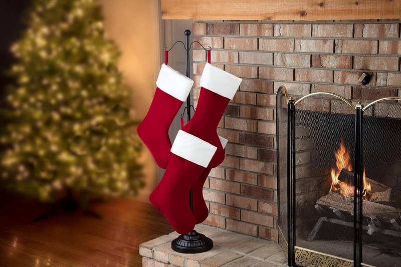 Adjustable Metal Christmas Stocking Tree Stand with 8 Hooks