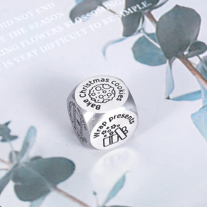 Date Night Dice Game for Couples - Anniversary or Valentine's Gift