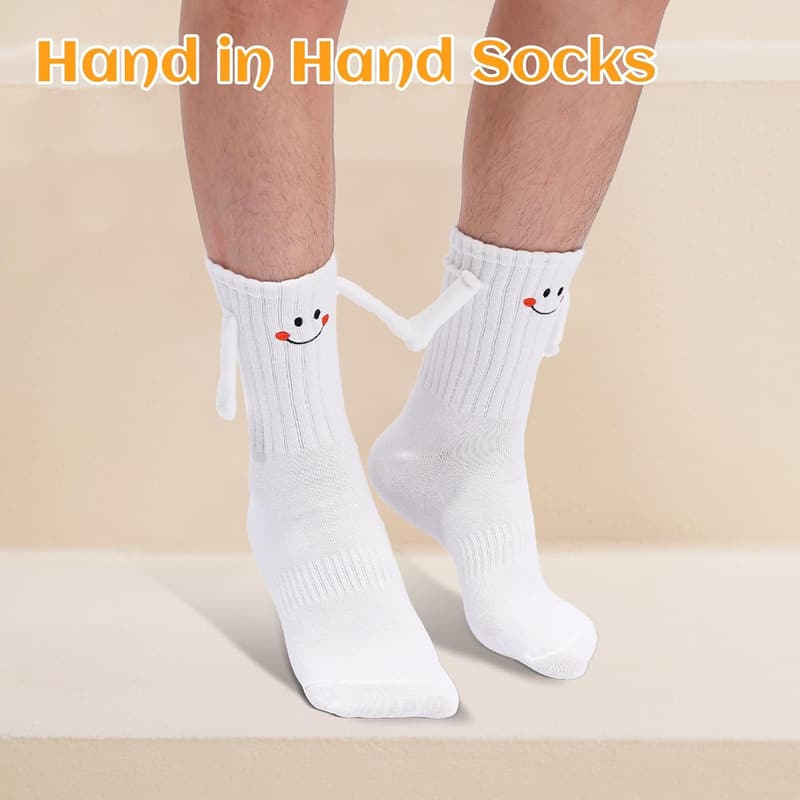 Magnetic Couple Socks – Fun Hand-Holding Design for Couples