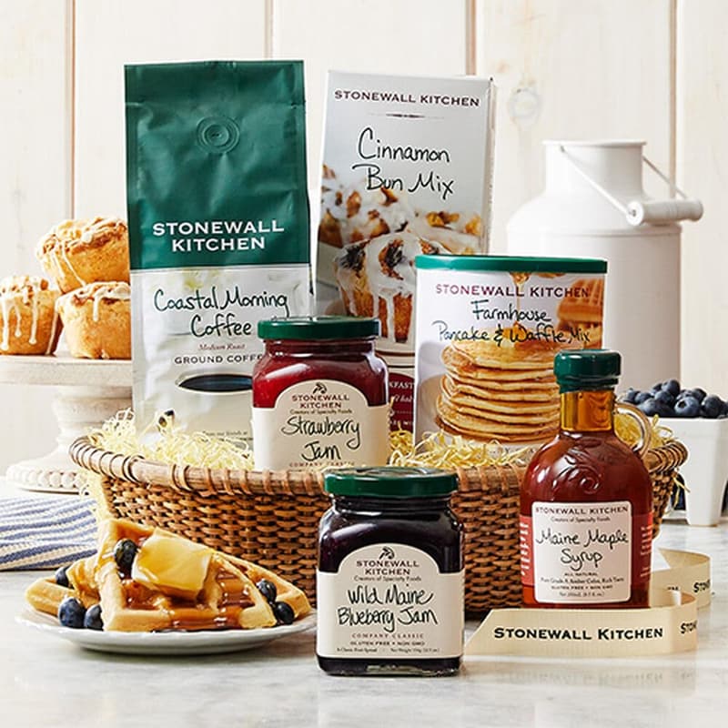 New England Breakfast Gift Basket - 6 Gourmet Pieces