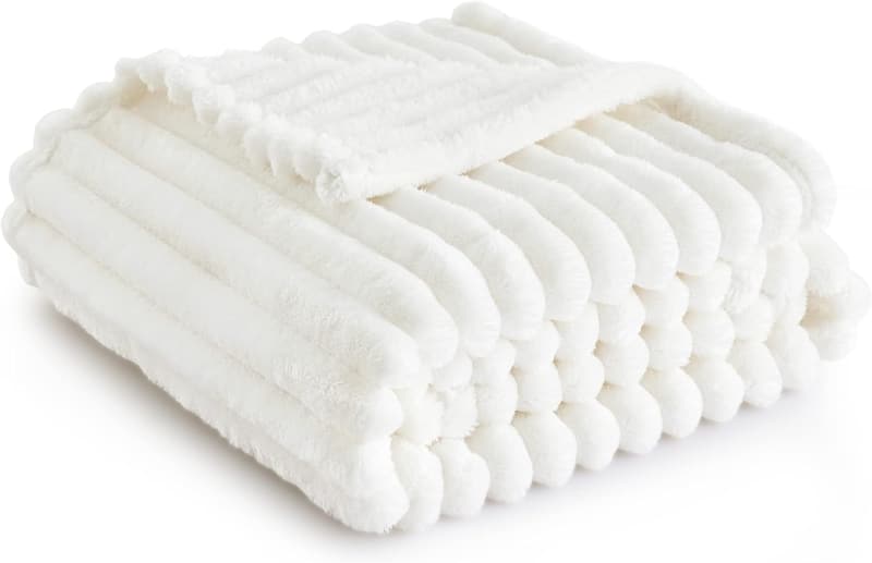 Cozy Off-White Fleece Throw Blanket for Women, 50x60 Inches