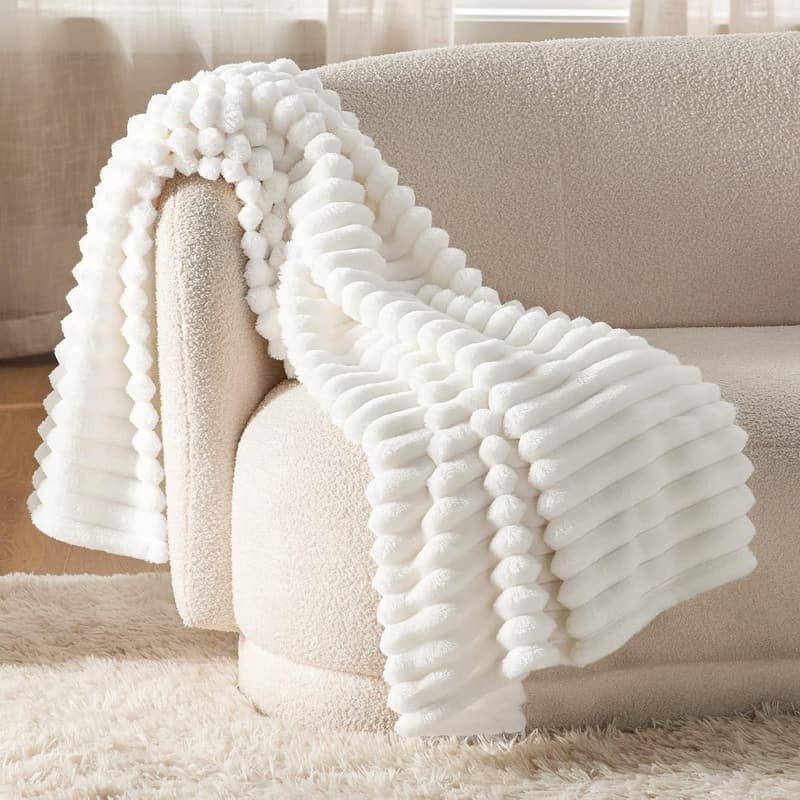 Cozy Off-White Fleece Throw Blanket for Women, 50x60 Inches
