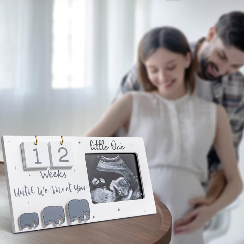 Pregnancy Gift: Ultrasound Photo Frame with Baby Countdown