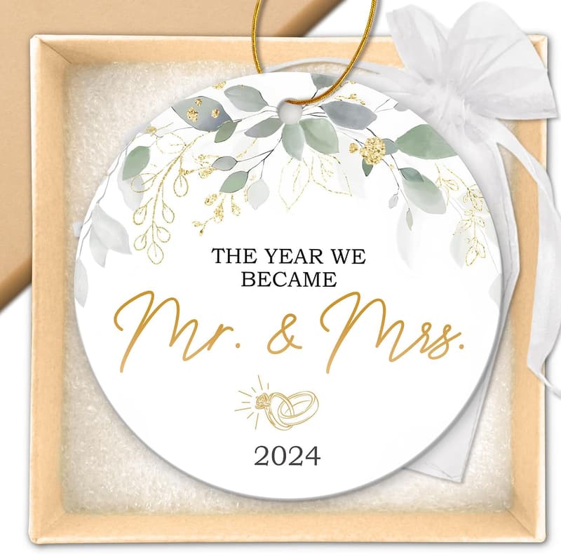 2024 Wedding Ornament – Mr & Mrs Christmas Keepsake for Couples