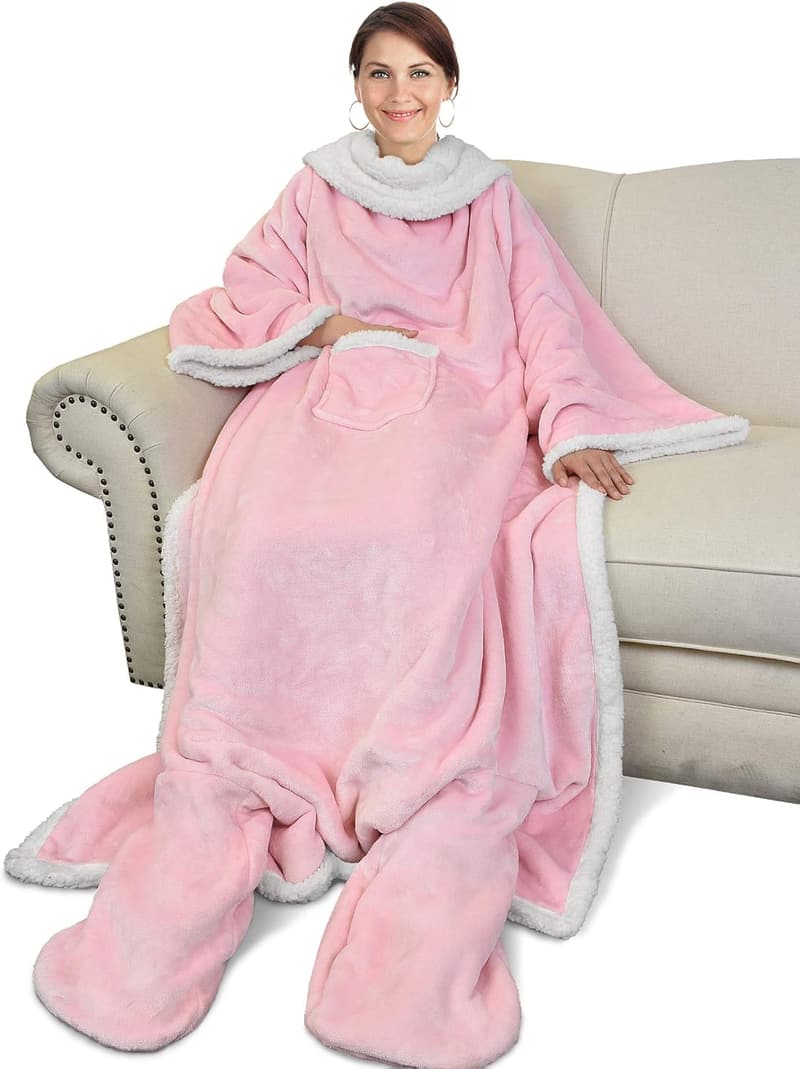 Cozy Wearable Sherpa Blanket with Sleeves & Foot Pockets - Pink