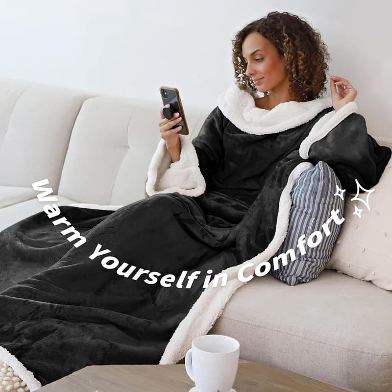 Wearable Sherpa Blanket with Sleeves – Cozy Gift for All