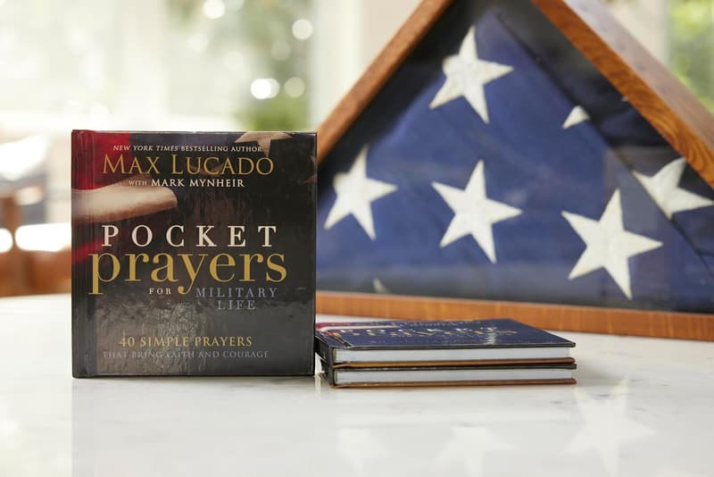 Military Life Pocket Prayers: 40 Simple Faith & Courage Prayers