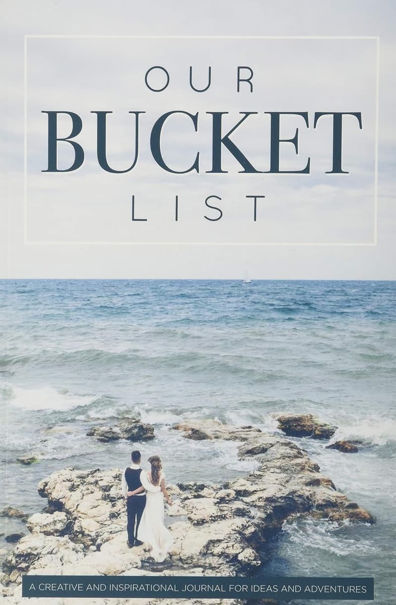 Couples' Bucket List Journal for Ideas and Adventures