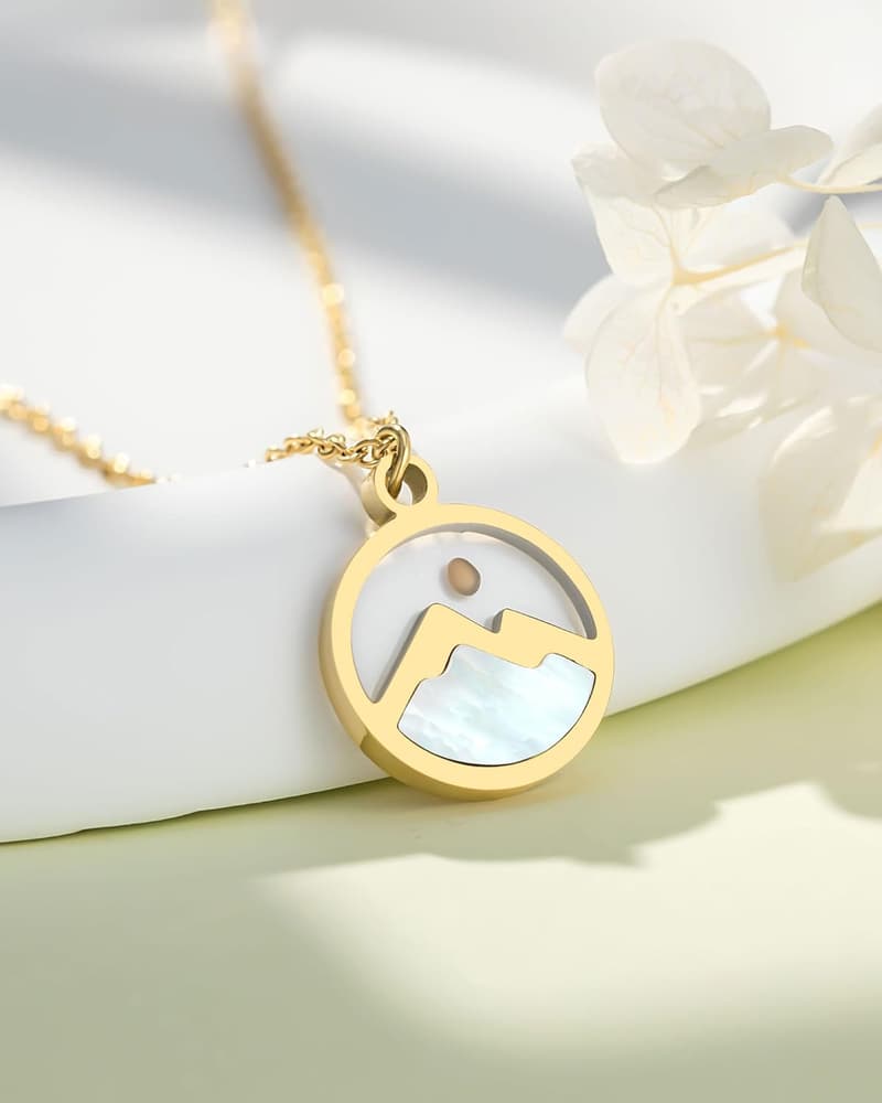 Faith-Inspired Love Necklace in Silver/Gold – Graduation Gift for Women
