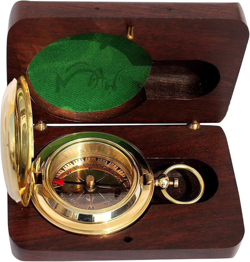 Personalized Brass Compass for Best Man - Adventure Gift