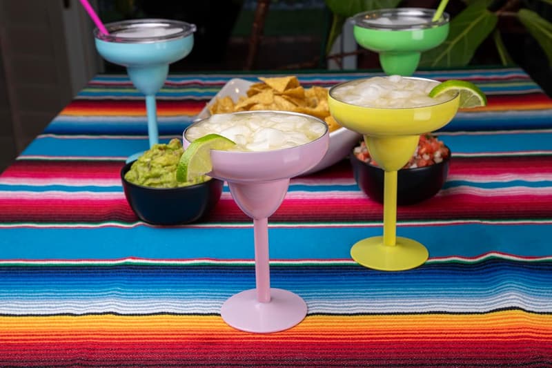 Insulated Pink Margarita Glass with Lid for Vacation Use