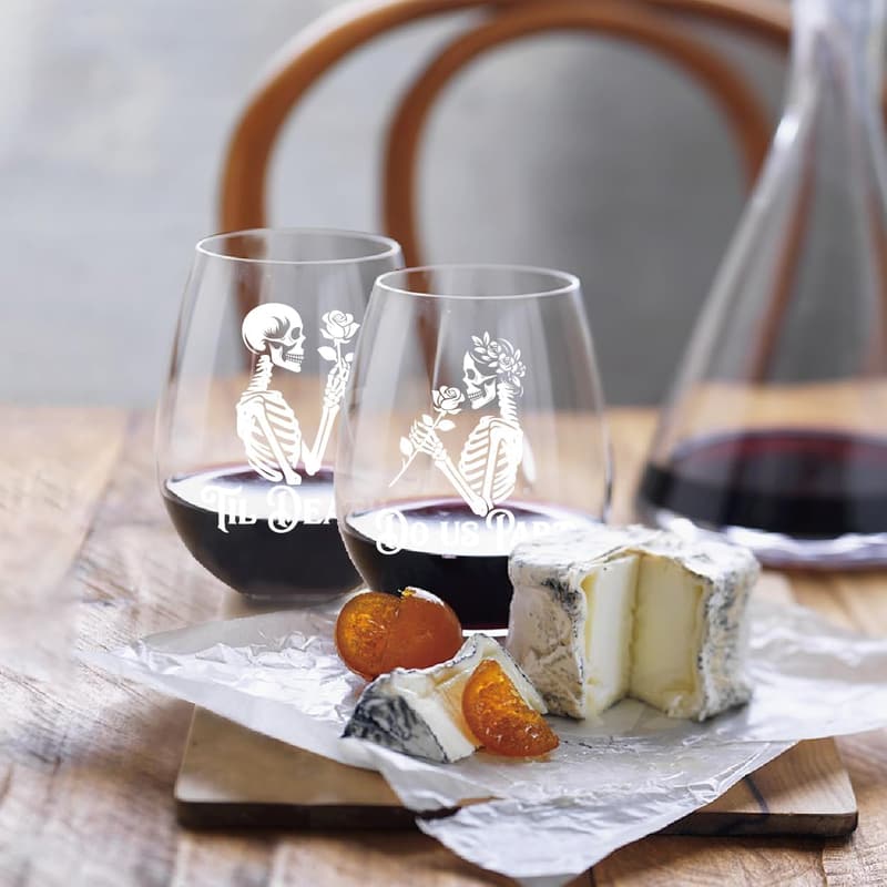 Zombie Skull Wine Glass Set - 2 Piece Gift Box for Couples