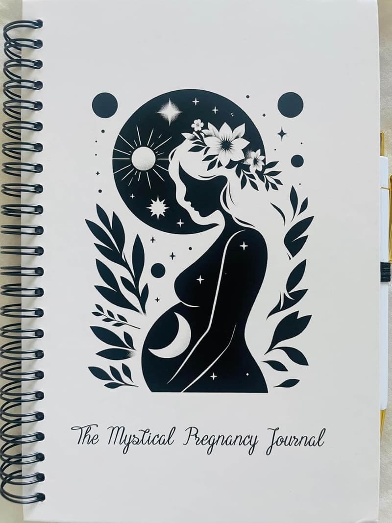 Pregnancy Journal & Memory Book for Expecting Mothers