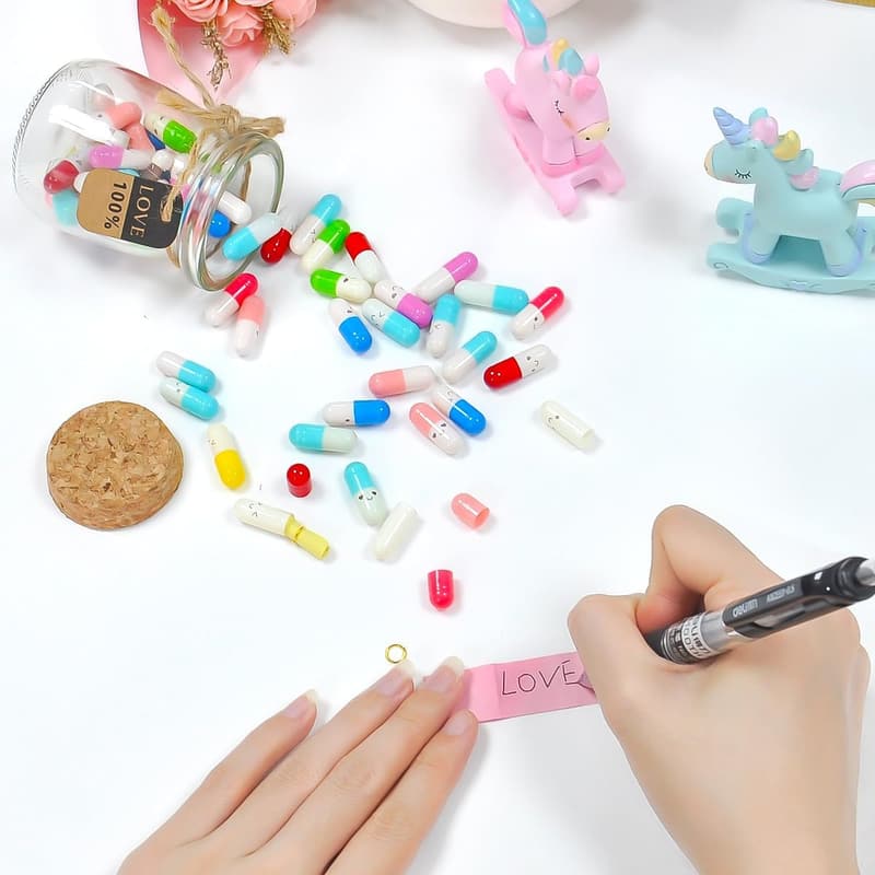 Friendship Gift in a Bottle – Personalized Capsule Message