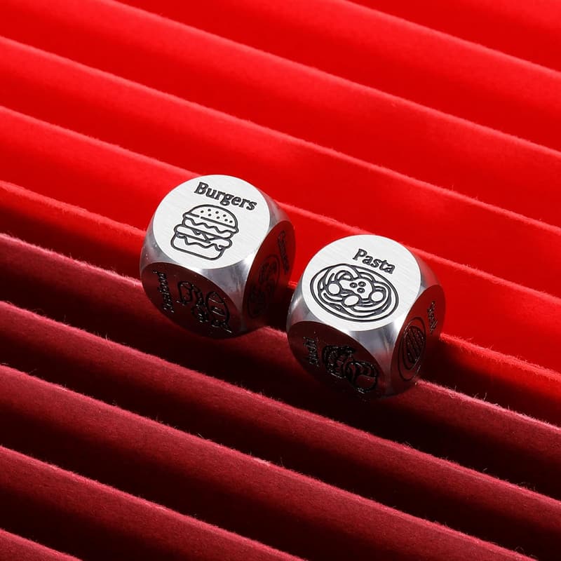 Date Night Food Decision Dice for Couples - 2 Pcs