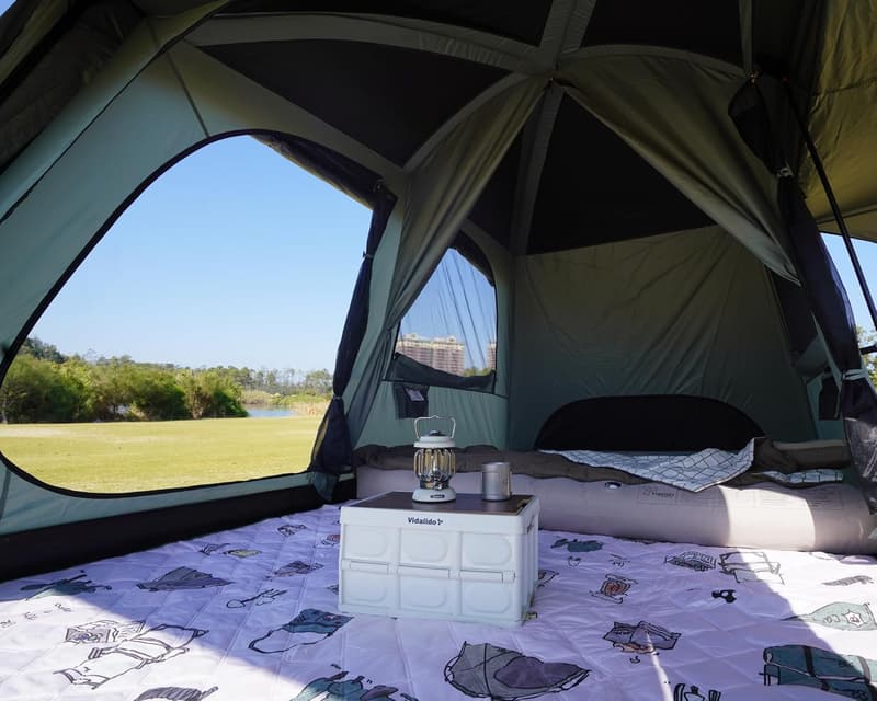 Large Family Camping Tent for 4-6 People - Waterproof Glamping Tent