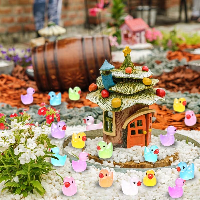 Luminous Mini Resin Ducks - 200pcs Glow-in-the-Dark Decor