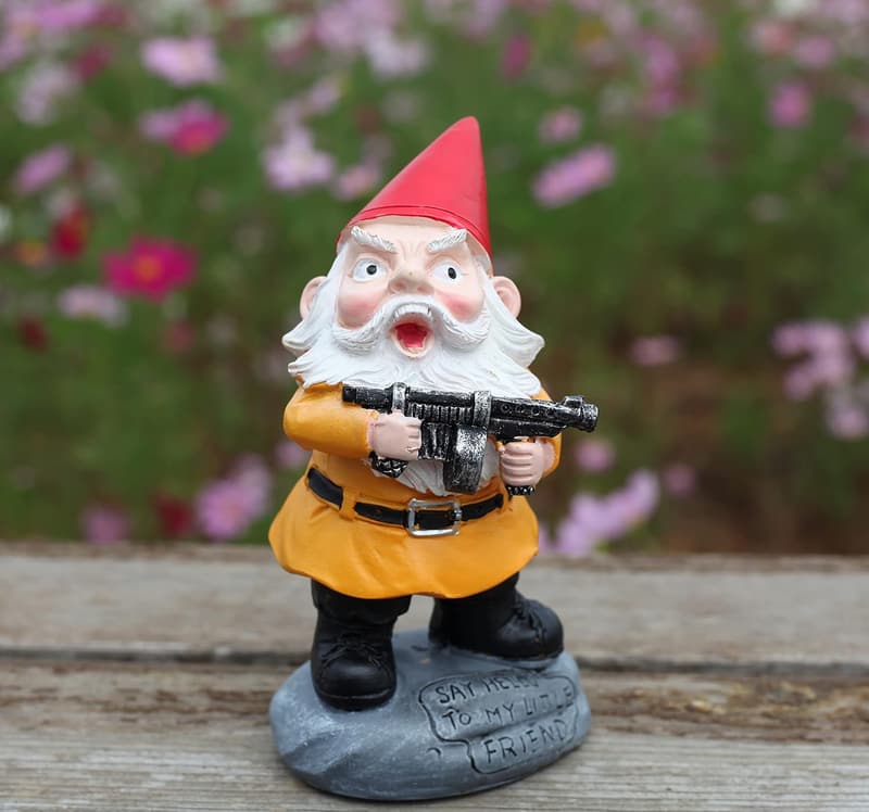 Military Garden Gnome Statue for Outdoor Patio Decoration