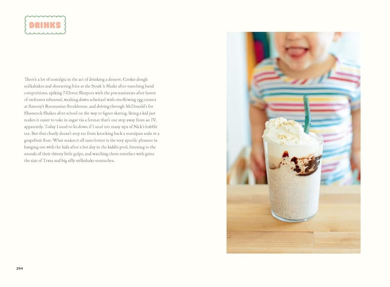 Sweet Farm!: Whimsical Dessert Cookbook with Farmhouse Flair