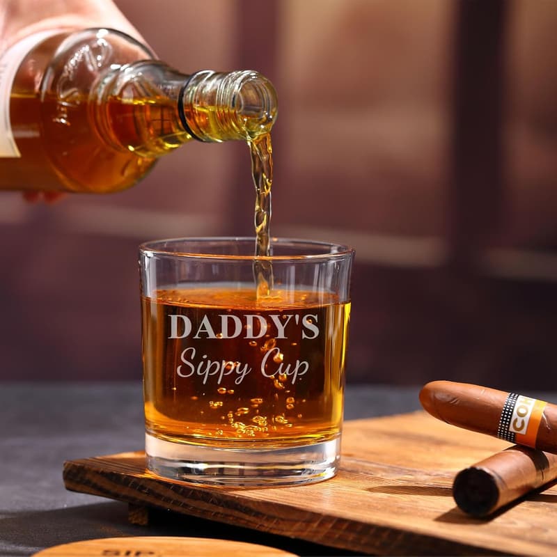 Father's Day Gift Box: Daddy's Sippy Cup Whiskey Glass Set