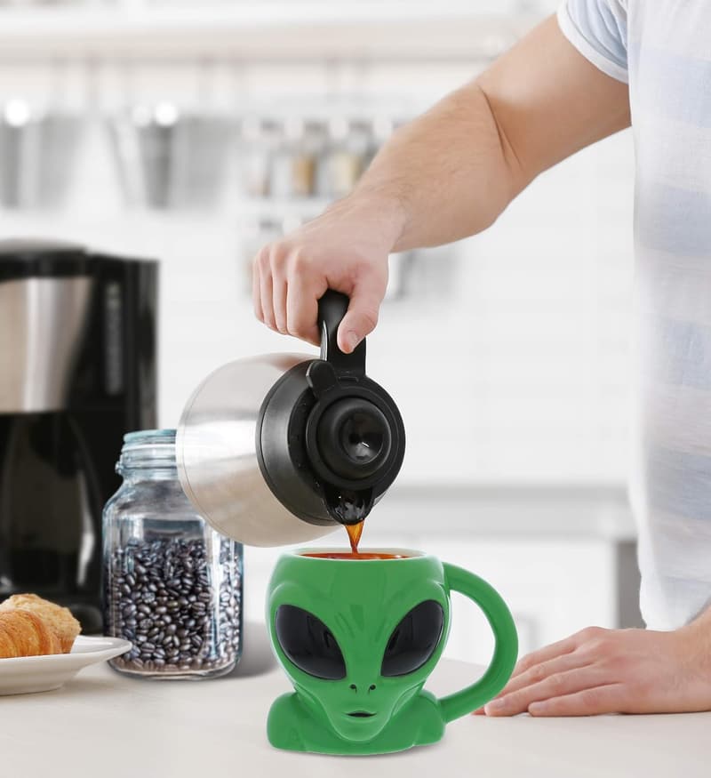 Cool Green Alien Cartoon Mug - 17 Oz Ceramic Coffee Cup