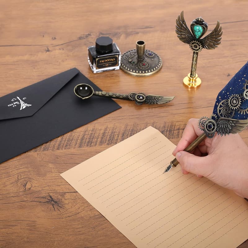 Feather Quill Pen and Ink Set - Perfect Gift for Calligraphy Lovers