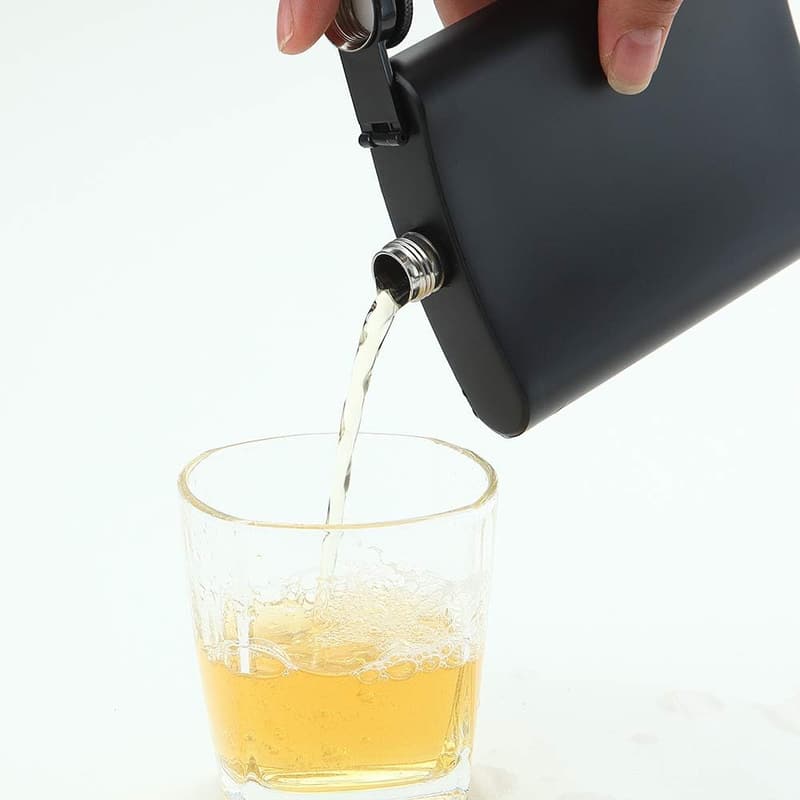Matte Black Stainless Steel 8 oz Leakproof Hip Flask