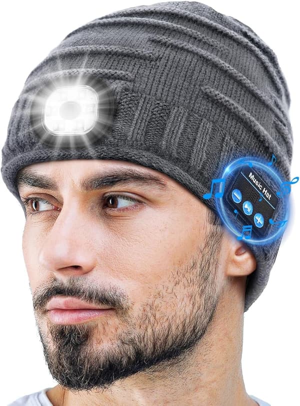 Christmas Bluetooth Beanie for Men - Cool Gadget Gift
