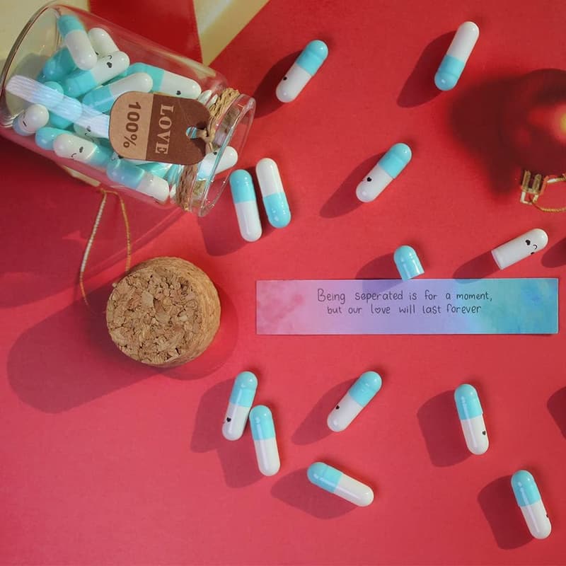 Valentine's Day Writing Instrument Gift Set - 50 Prewritten Messages