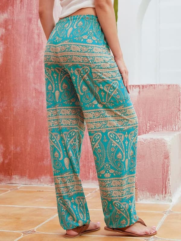 Boho Harem Pants with Pockets for Yoga and Casual Wear