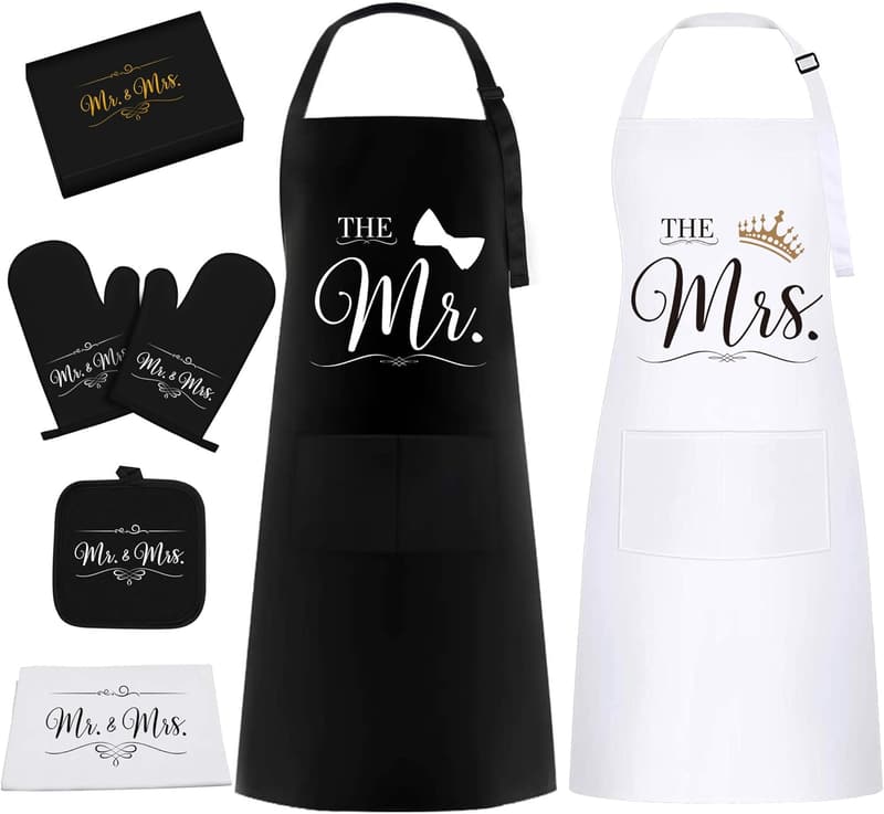 Valentine's Day Mr. & Mrs. Apron Set for Couples - 6 Pack