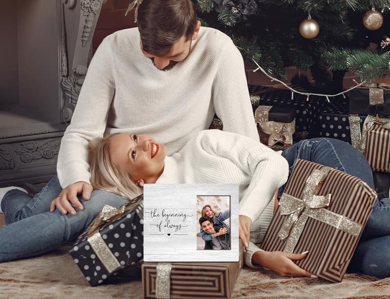Engagement Gifts: 4x6 Photo Frame for Couples