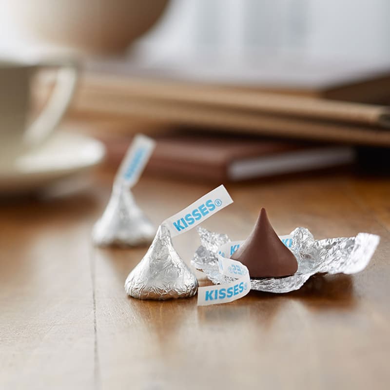 HERSHEY'S KISSES Chocolate Candy, 25 lb Bulk Treats