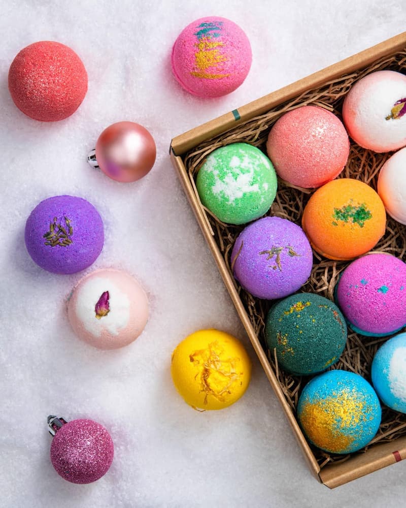 Bath Bomb Gift Set - Handmade Fizzies with Shea & Coco Butter