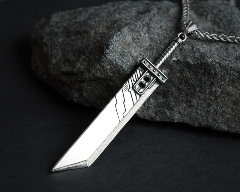 Fantasy RPG VII Cloud Buster Sword Pendant Necklace (Stainless Steel)