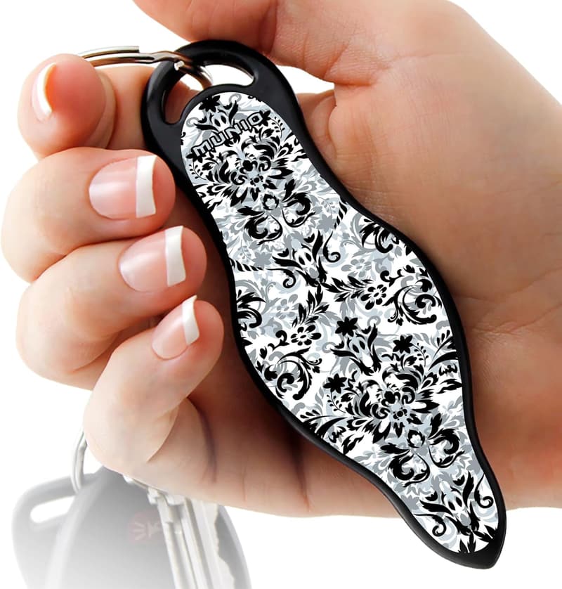 Mother's Day Keychain with Box Cutter Pocket Knife for Women