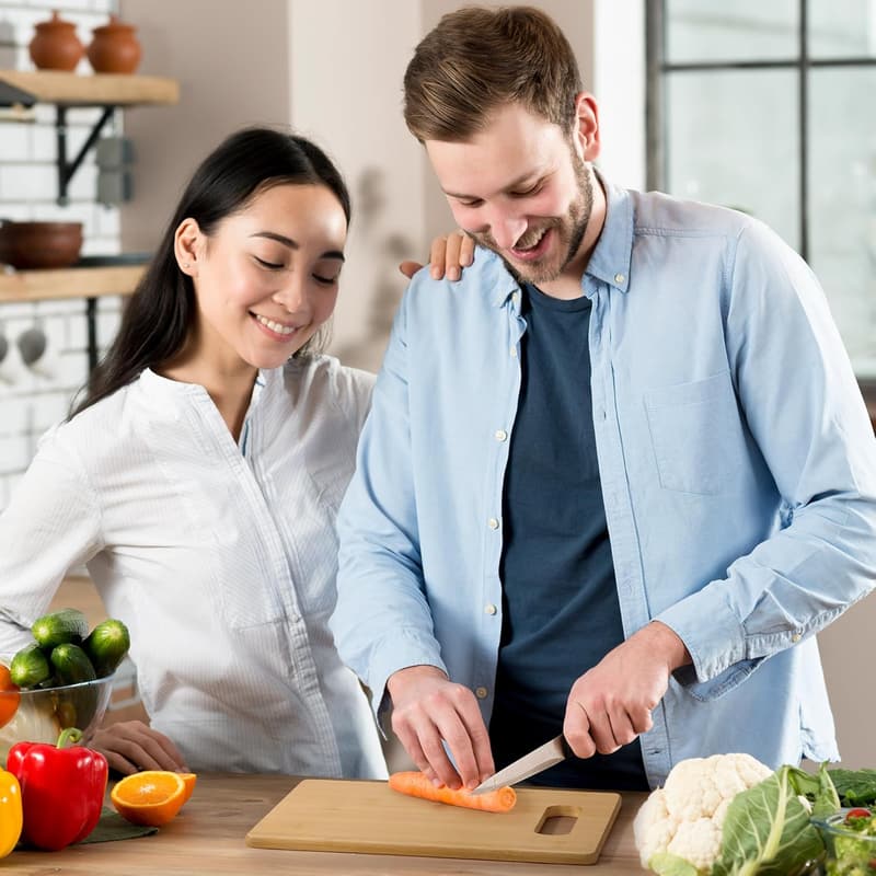 Housewarming Gifts: Personalized Cutting Board for Couples