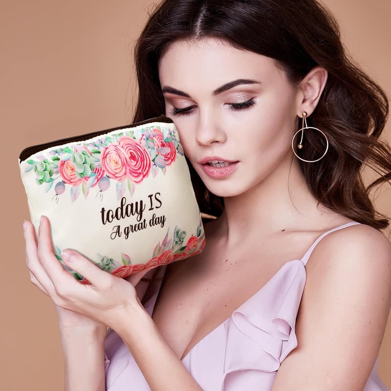 Father's Day Gift: 16-Pc Inspirational Canvas Makeup Bags