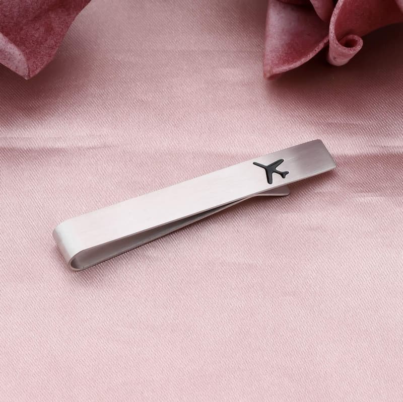 Aviation Gift: LQRI Airplane Tie Clip for Men
