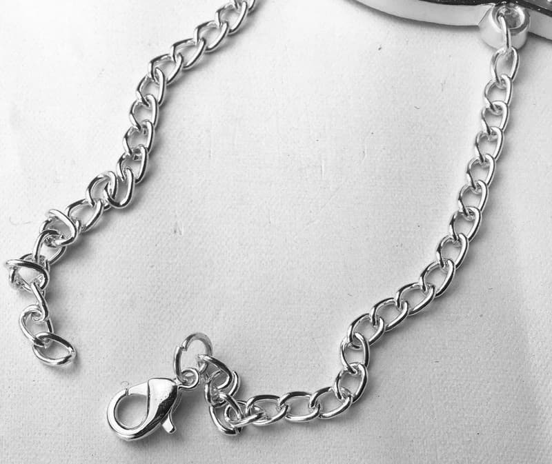 Set of 8 Silver Liquor Tags with Adjustable Chains