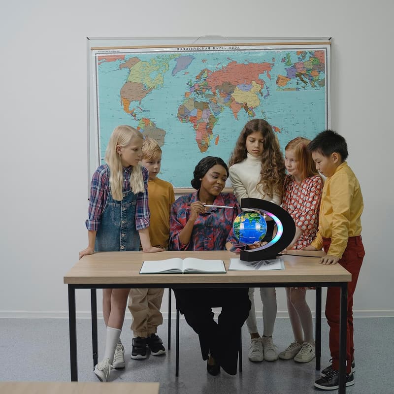 LED Floating Globe with Magnetic Levitation - Unique Gift for Men