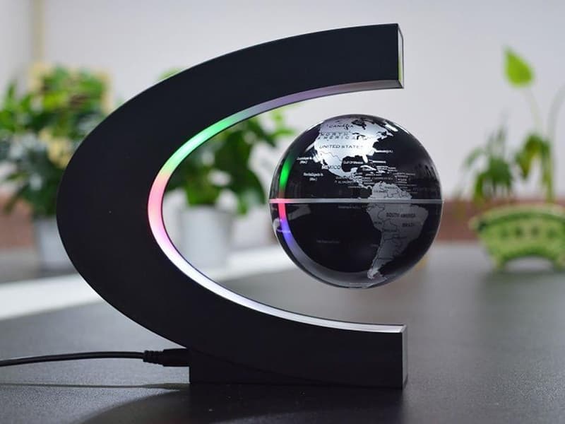 Magnetic Levitation Globe with LED Lights for Desk Decoration